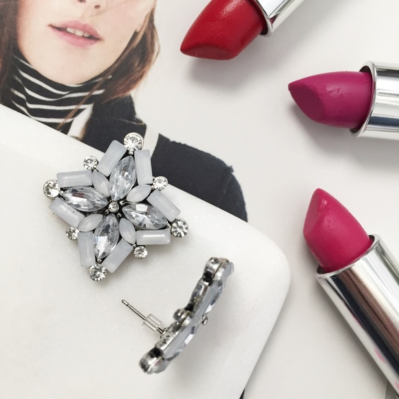 🆑 "Bacall" Earrings || Clear Crystal Statement - Picture 5 of 8